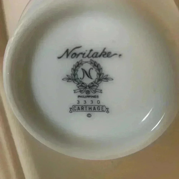 Noritake Carthage Creamer - Picture 4 of 4